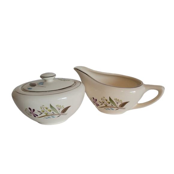 Edwin Knowles Porcelain 'Botany' Creamer and Sugar Set - Picture 1 of 8